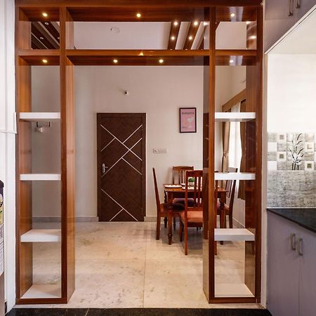 Mistyblue Suites Bangalore Bagian luar foto