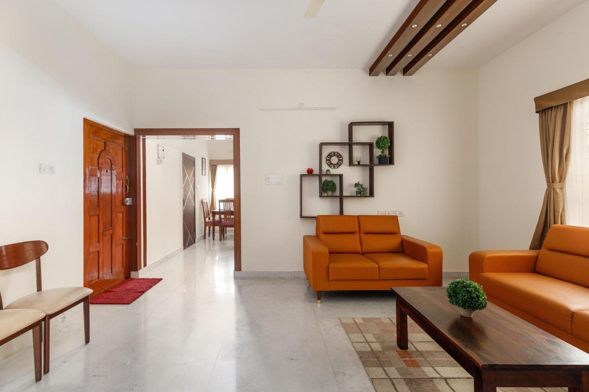 Mistyblue Suites Bangalore Bagian luar foto